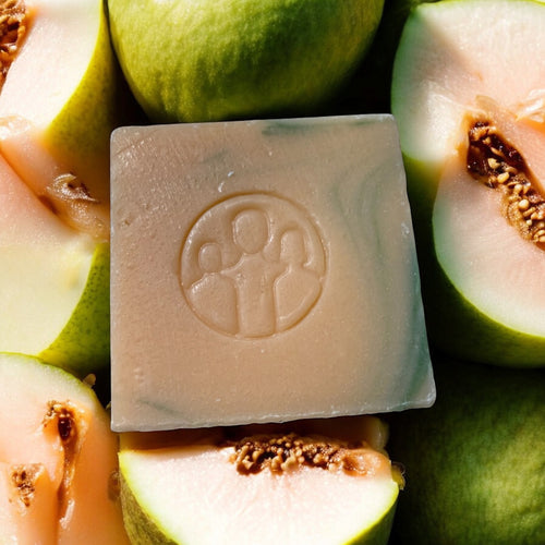Apple Cantaloupe Soap Bar · 4.5oz